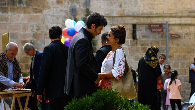 Halef Koklerin Cagrisi in English Subtitles: Story, Cast & Official Details Episode 33