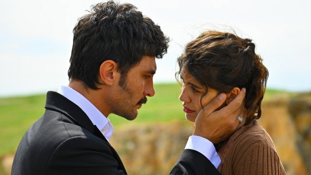 Halef Koklerin Cagrisi in English Subtitles: Story, Cast & Official Details Episode 31